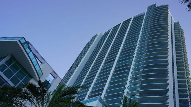 Jade Brickell  photo 5